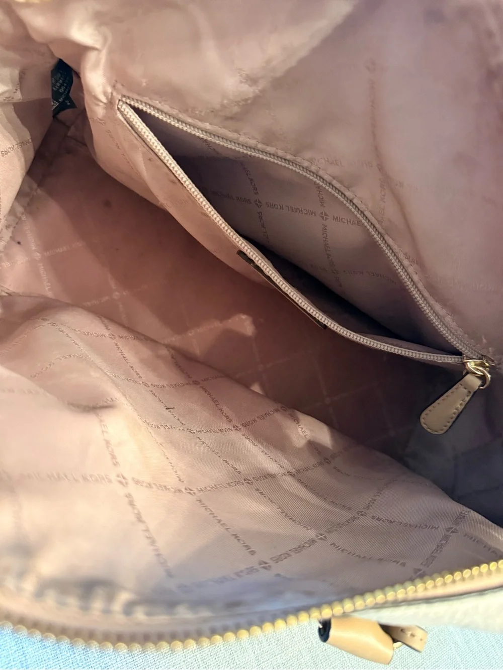 Michael Kors Carine Large Pebbled Leather Crossbody Bag (cream and brown)